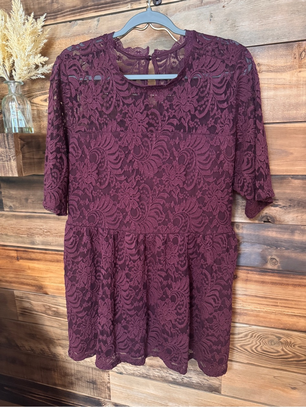 Torrid Size 3 22/24  | Burgundy Lace Peplum Top Boho Country